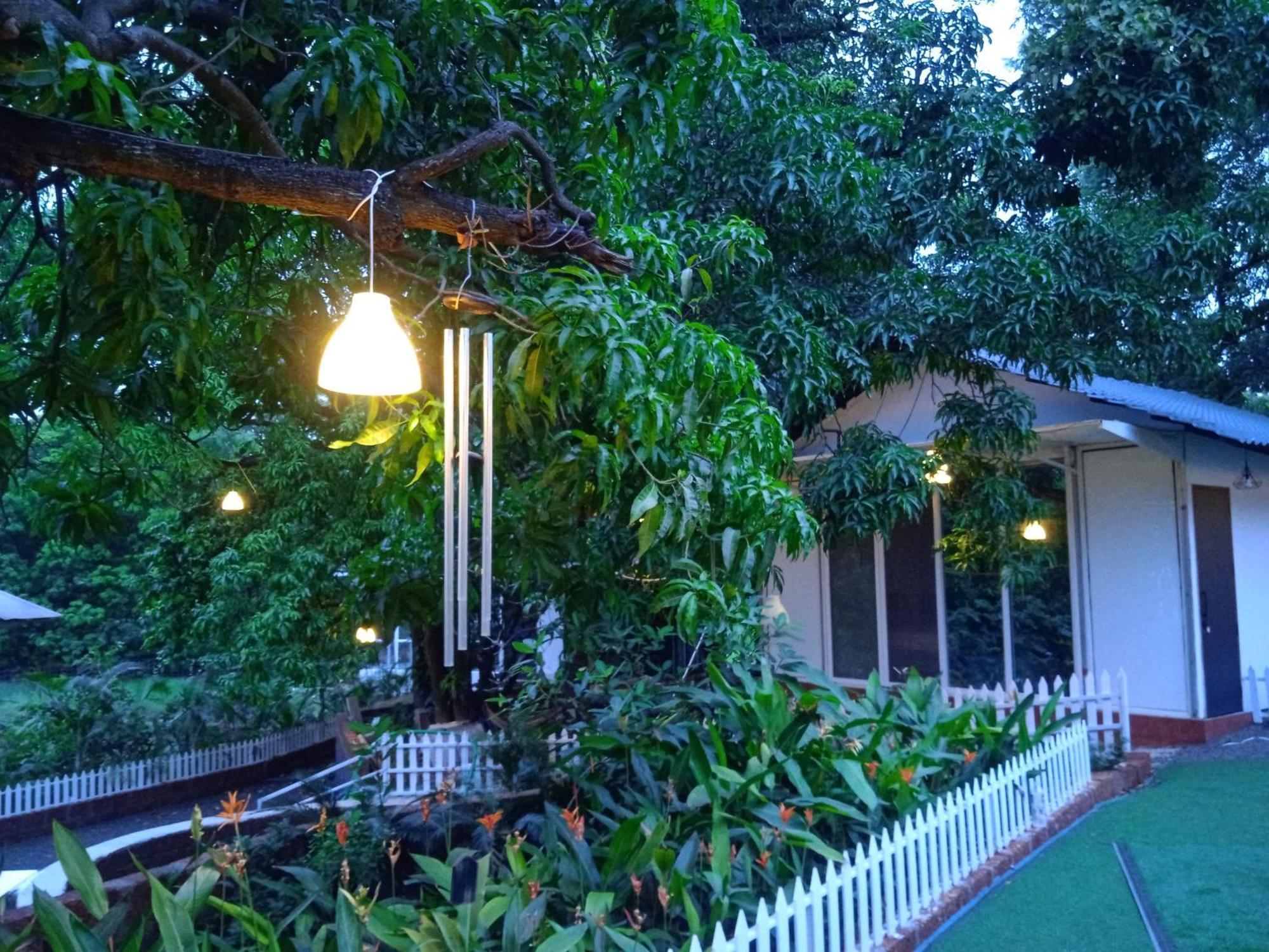 Nature'S Cove Resort Alibaug Esterno foto