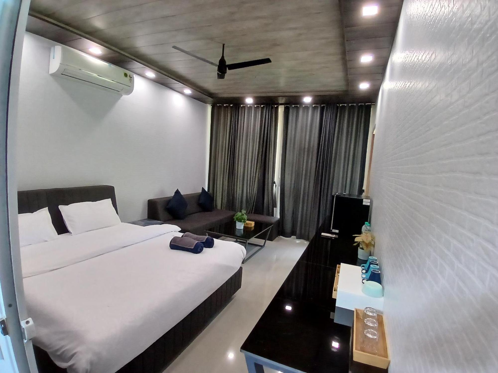 Nature'S Cove Resort Alibaug Esterno foto